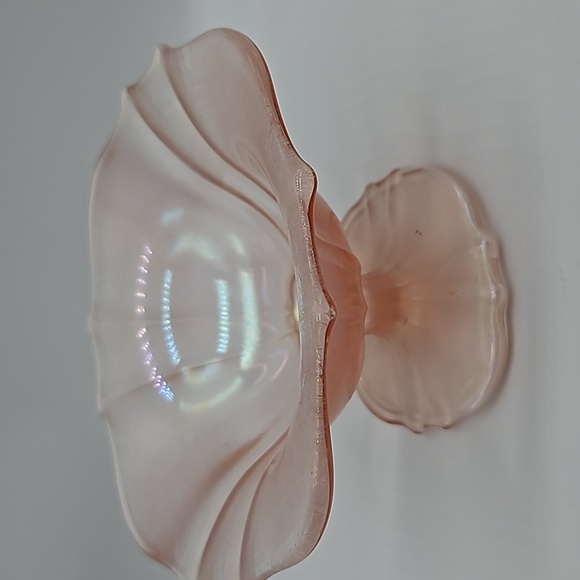 Pink scalloped stretch glass footed compote - Picture 2 of 11